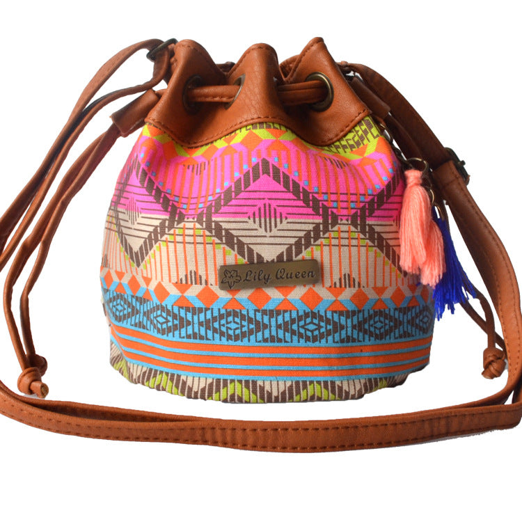 Wholesale Canvas Vintage Western Tassel Shoulder Bag