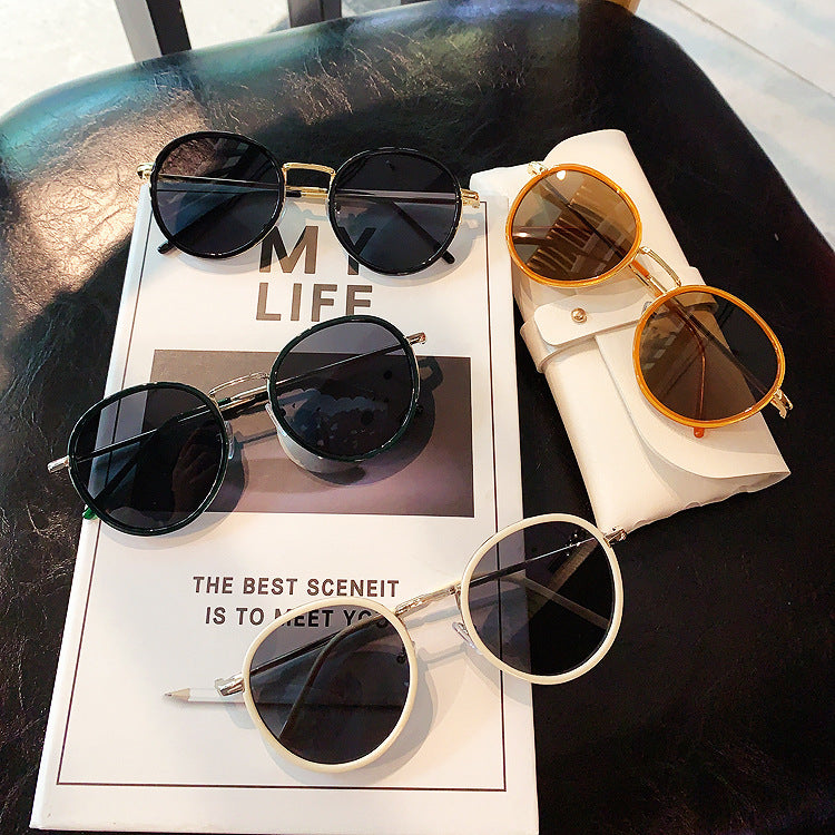 Wholesale PC Round Frame Female Sunglasses