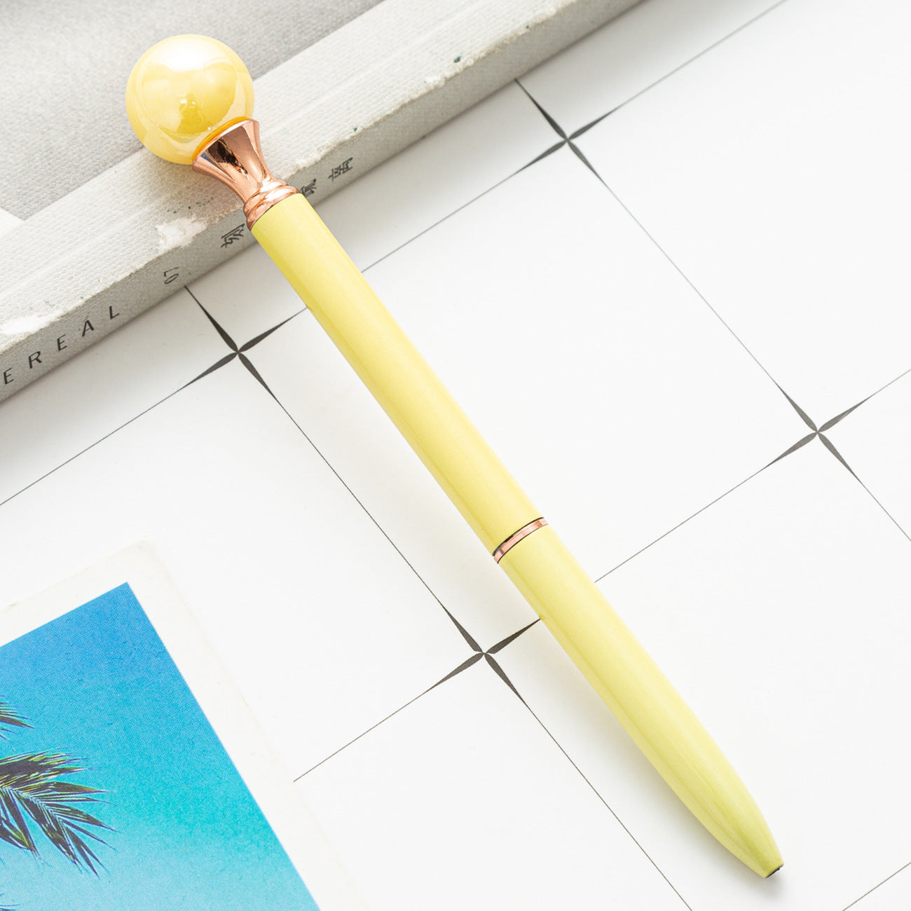 Venta al por mayor Bolígrafo giratorio de metal perlado