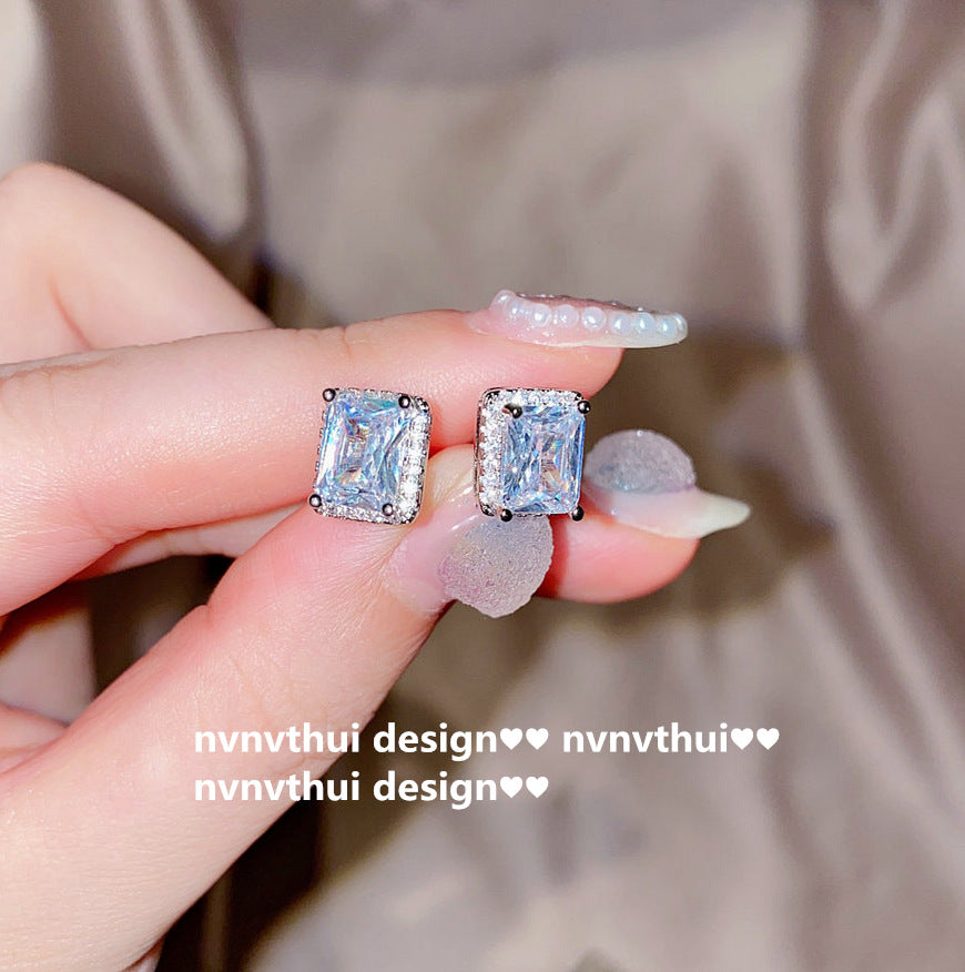 Wholesale Plated 18K Pearl Tassel Earrings Zircon