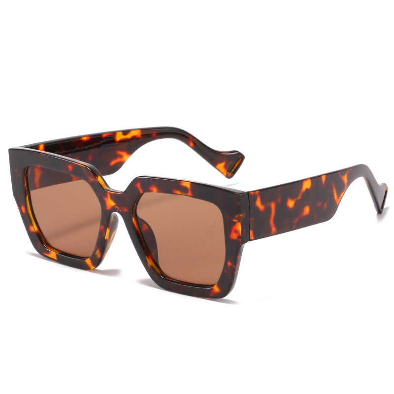 Venta al por mayor Square Small Frame PC Gafas de sol para hombres y mujeres