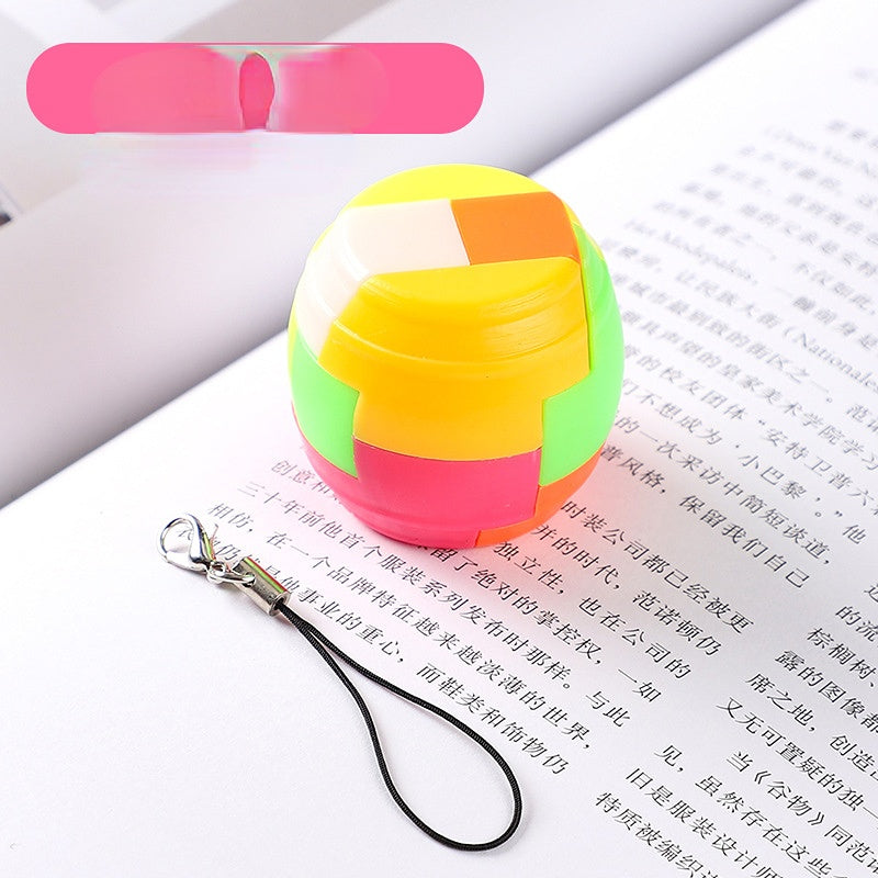 Wholesale Intelligent Assembly Ball Plastic Keychains