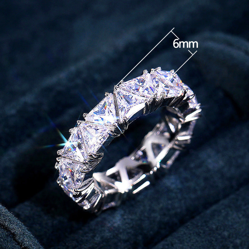 Comercio al por mayor Full Circle Full Circle Single Row Triangular Zircon Ring OLY-RS-Caoshi002