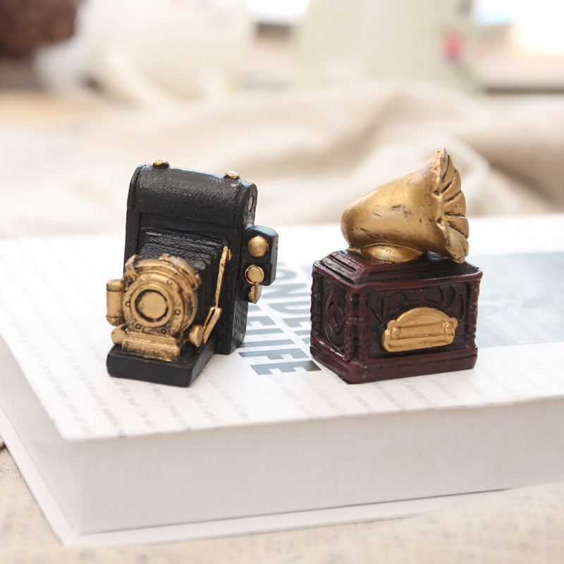 Wholesale Bar Shop Cafe Home Furnishing Resin Furnishing Crafts