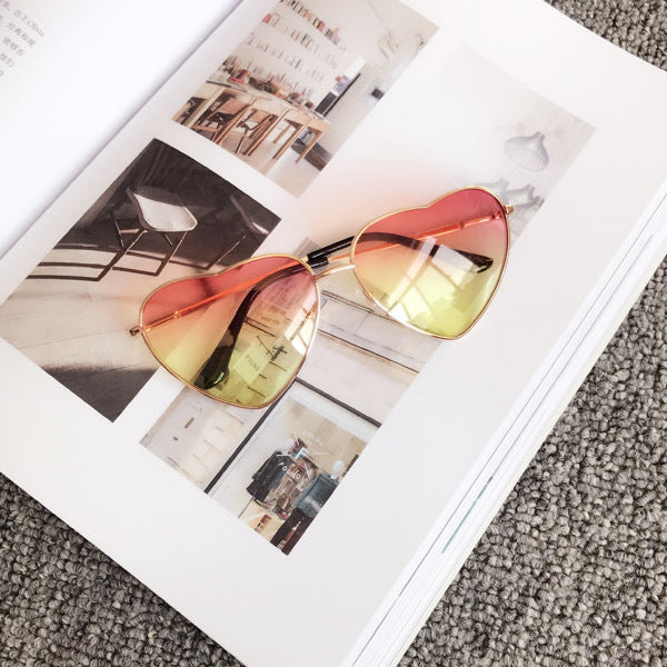 Wholesale PC Ladies Peach Heart Transparent Sunglasses