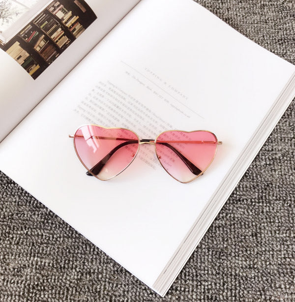 Wholesale PC Ladies Peach Heart Transparent Sunglasses