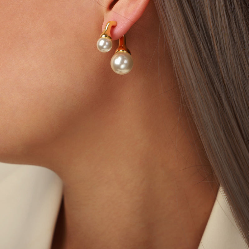 卸売のライトラグジュアリースタイルの銅イミテーションパールイヤリング