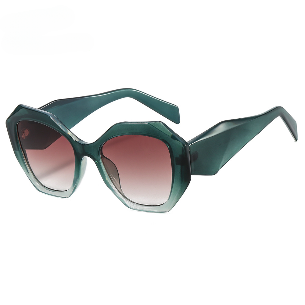 Wholesale PC Shaped Large Frame Sunglasses