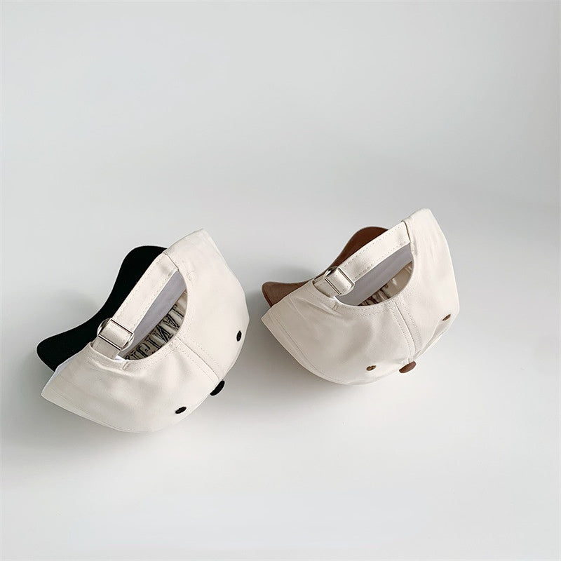 Sombrero de béisbol de los niños del bordado del alfabeto de la coincidencia de color del algodón al por mayor