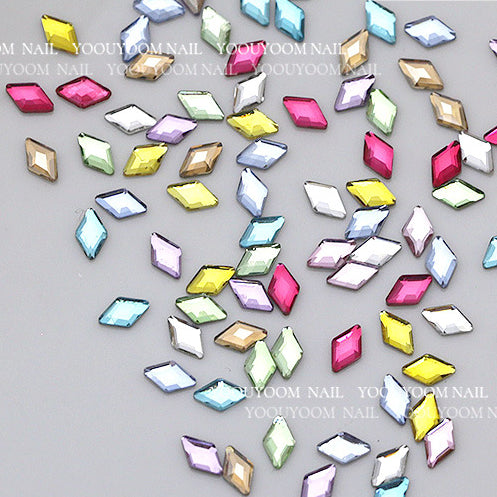 Wholesale 100PCS/Pack 6MM Glass Flat Nail Diamond Beads