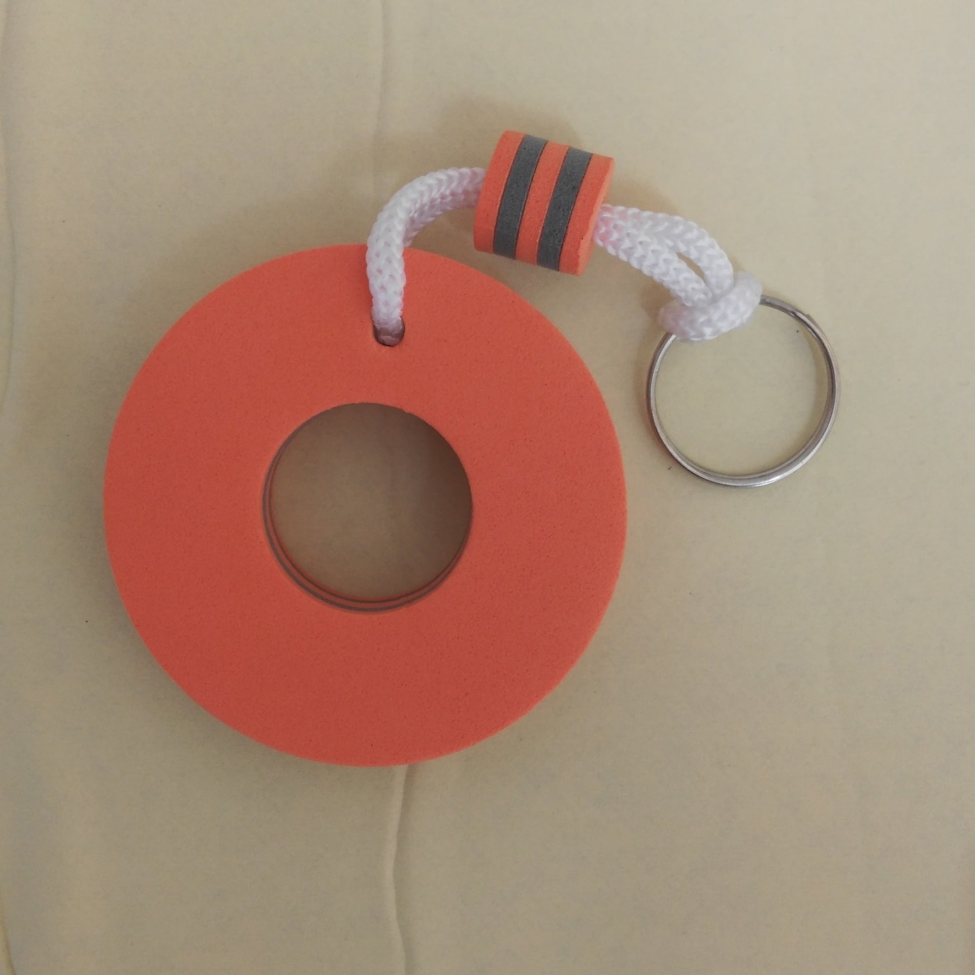 Mayor al por mayor Eva Alien Summer Keychain