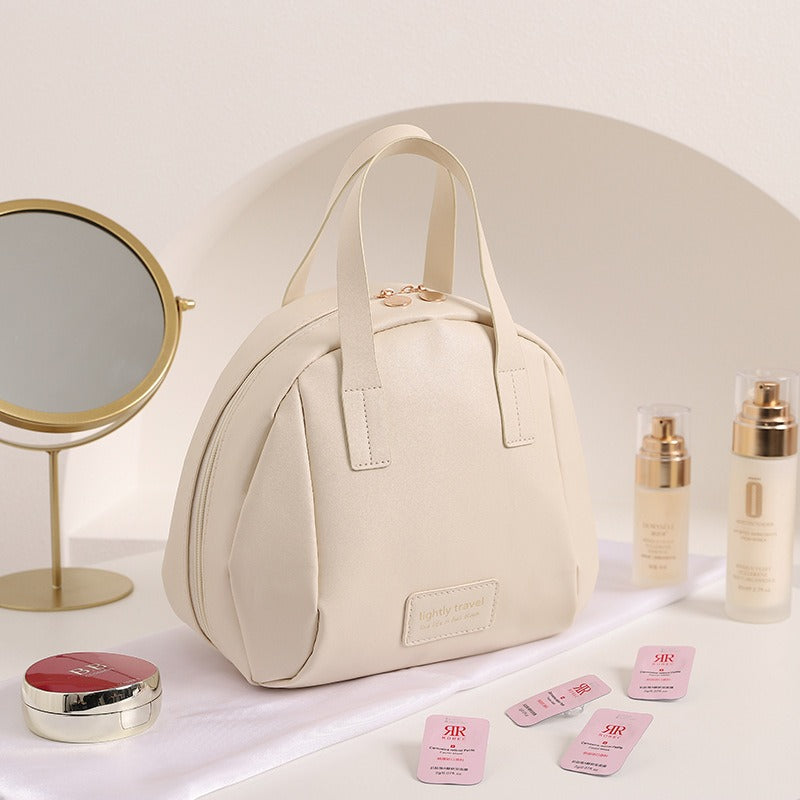 Wholesale Shell Handheld Large Capacity Toilet Travel PU Storage Bag