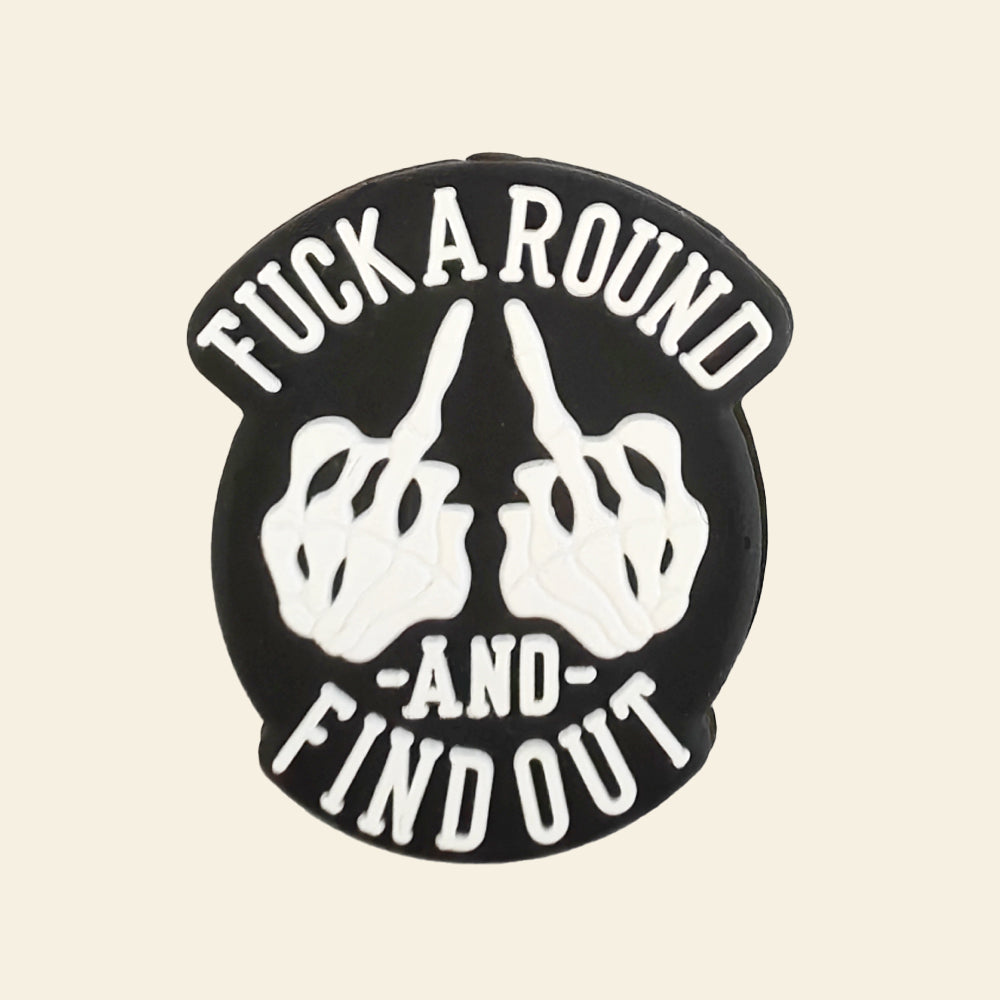 Wholesale 10pcs Alphabet Rainbow Cup Silicone Focal Beads