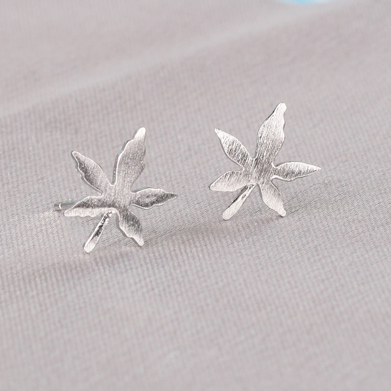 Wholesale 925 Sterling Silver Pin Mini Love Earrings