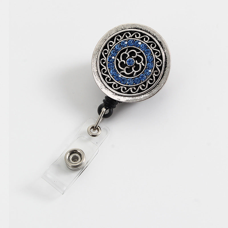 Wholesale Retro Hollow Flower Diamond Retractable Alloy Keychain