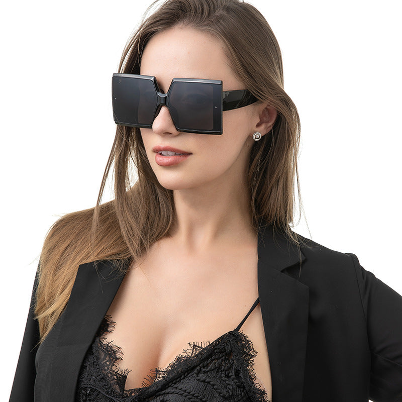 Wholesale PC Large Square Frame Sunscreen Ladies Sunglasses