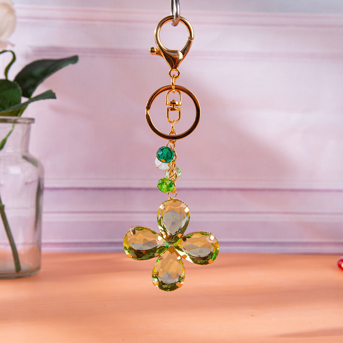 Wholesale Lucky Clover Crystal Keychain