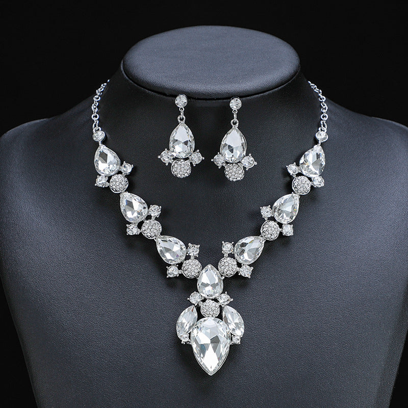 Wholesale Vintage Crystal Alloy Long Necklace Earring Set