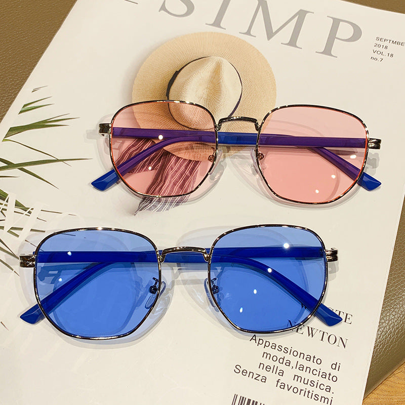Venta al por mayor Street Style Catwalk Colorful PC Gafas de sol