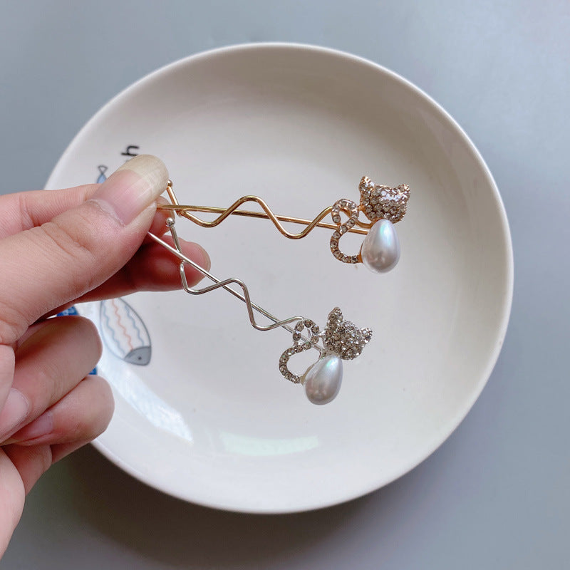 Wholesale Rhinestone Pearl Cat Flower Hair Clips