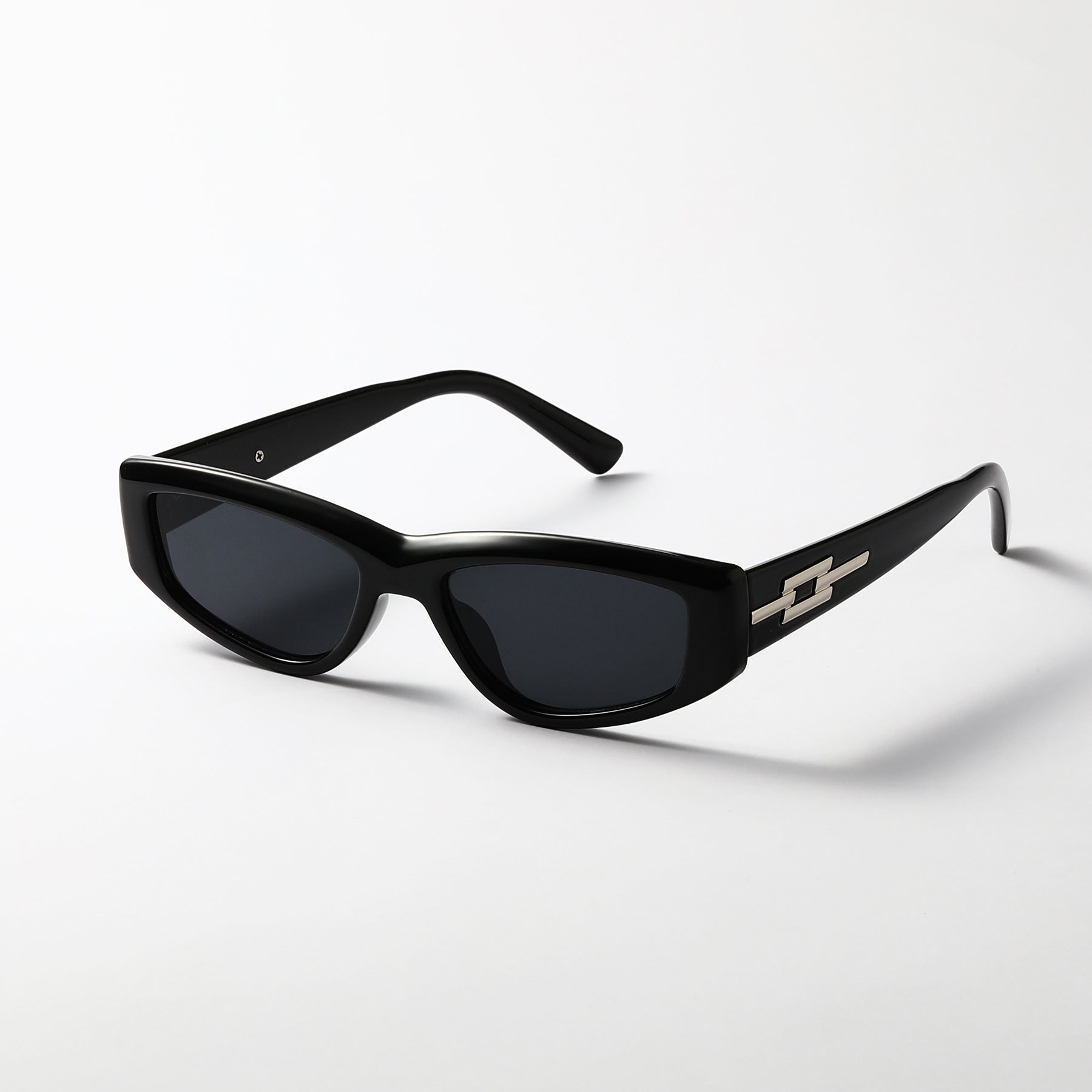 Wholesale PC Cat Eye Slim Small Frame Sunglasses