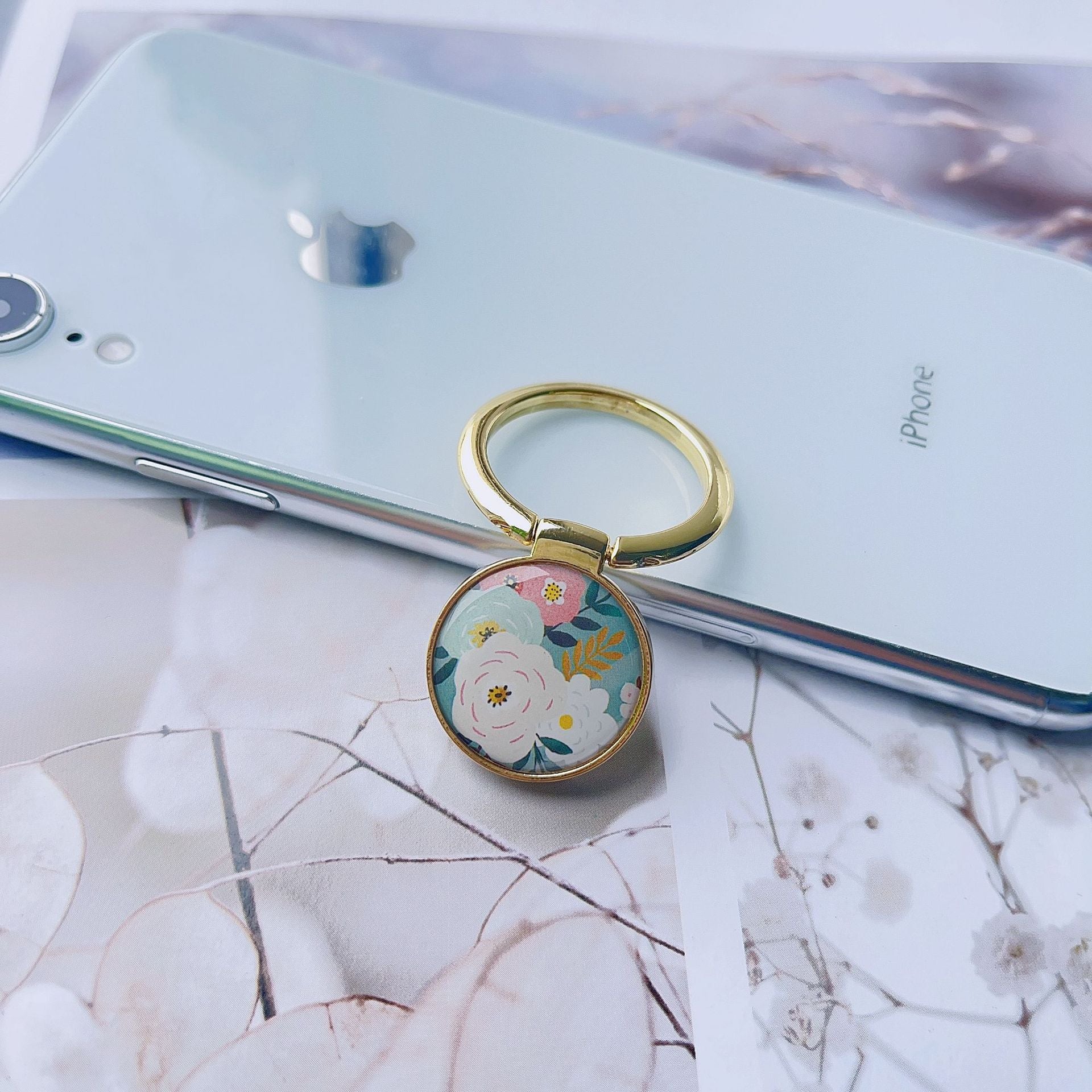 Soporte de teléfono móvil de flor pequeña con hebilla de anillo de metal al por mayor