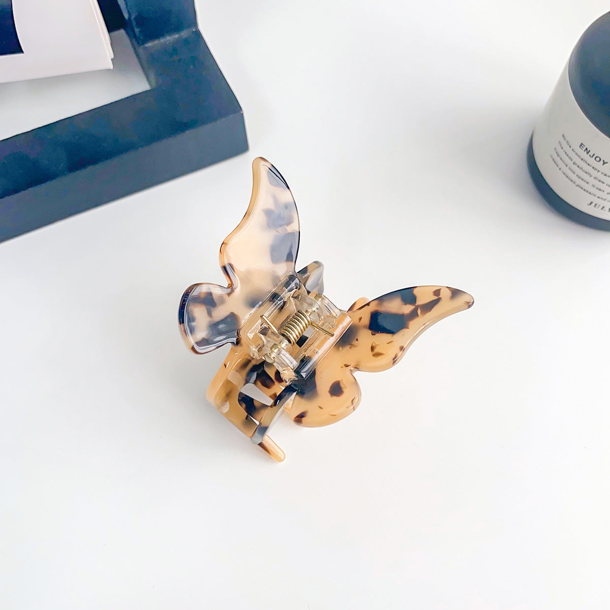 Wholesale Fantasy Butterfly Acetic Acid Plate Hairpin