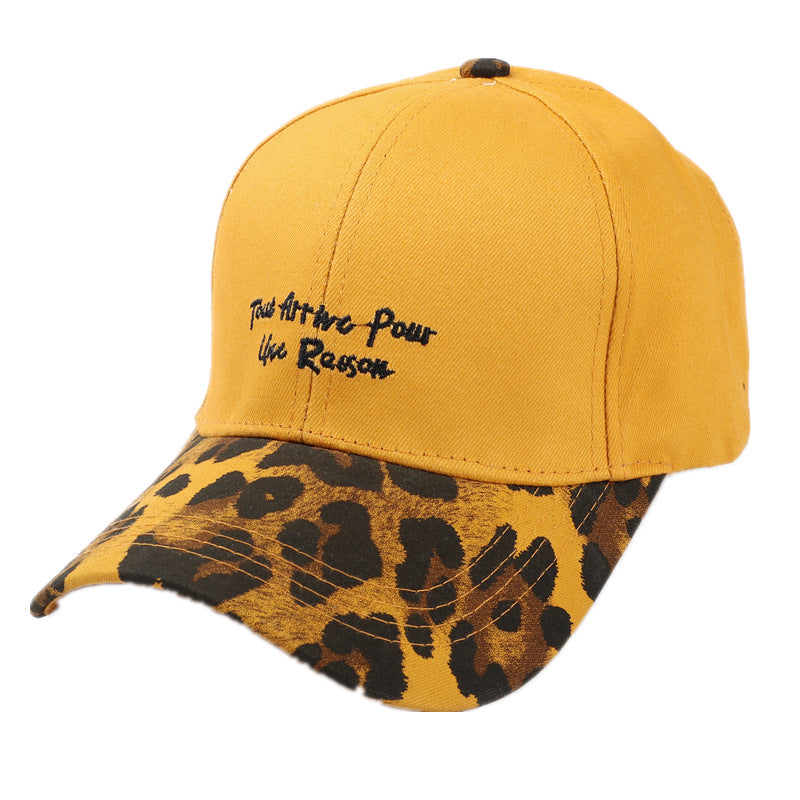 Venta al por mayor Gorra de béisbol con bordado de letras de leopardo de algodón