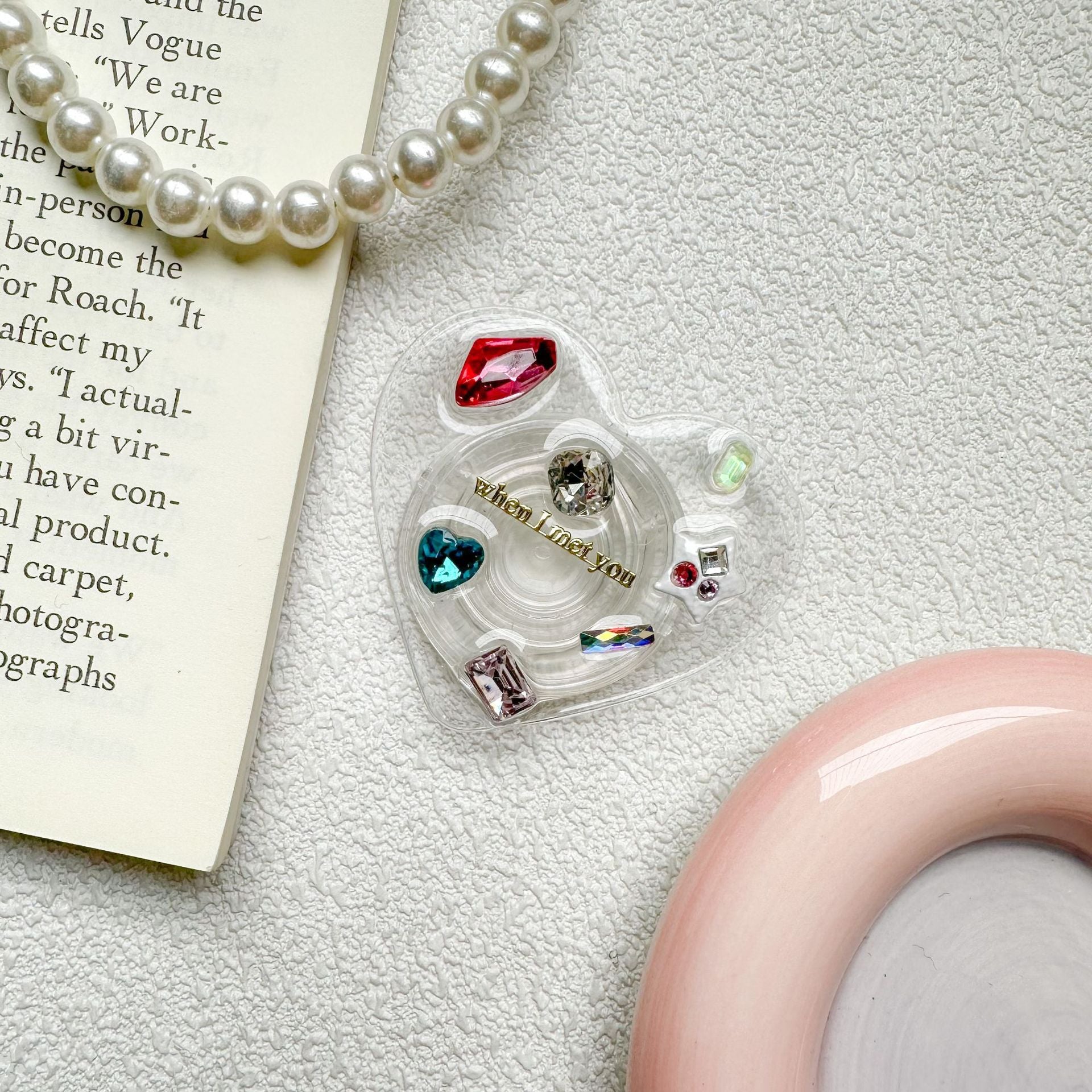 Amor al por mayor Love Rhinestone Plastic Mobile Airbag Soports