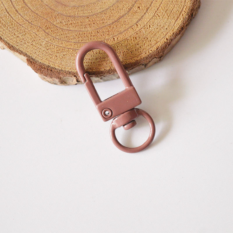 Wholesale 10pcs Painted Color Door Buckle Rotating Spring Zinc Alloy Hanging Buckle Keychain DIY Accessories