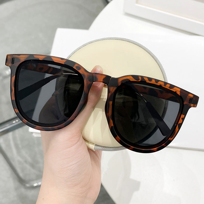 Wholesale PC Foldable Banana Blush Men Sunglasses