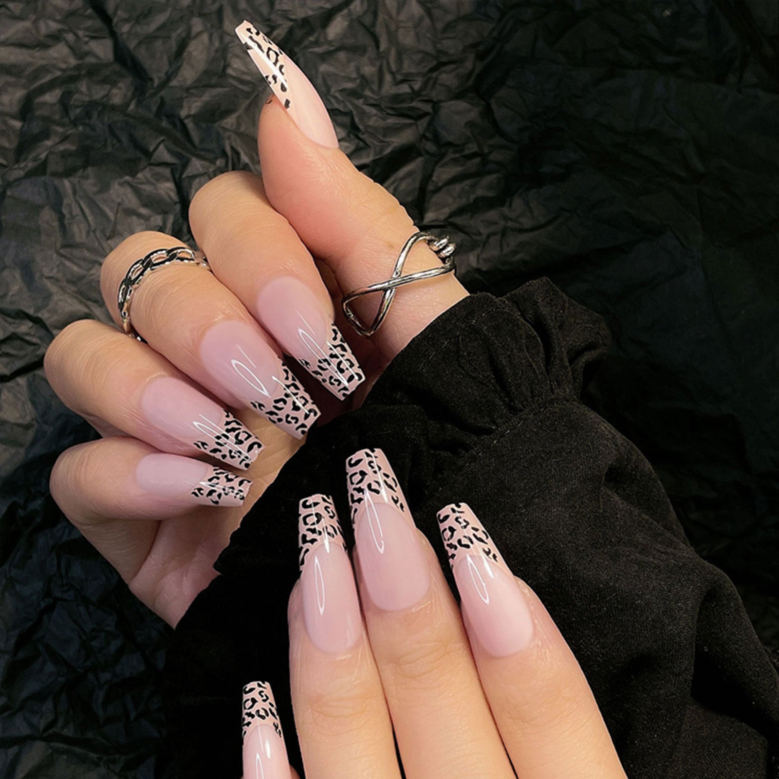 Arte De Uñas De Desgaste De Leopardo De Plástico al por mayor