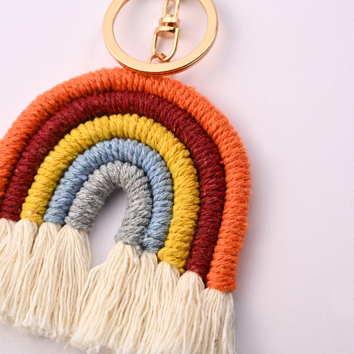 Venta al por mayor Llavero del arco iris de la borla del algodón