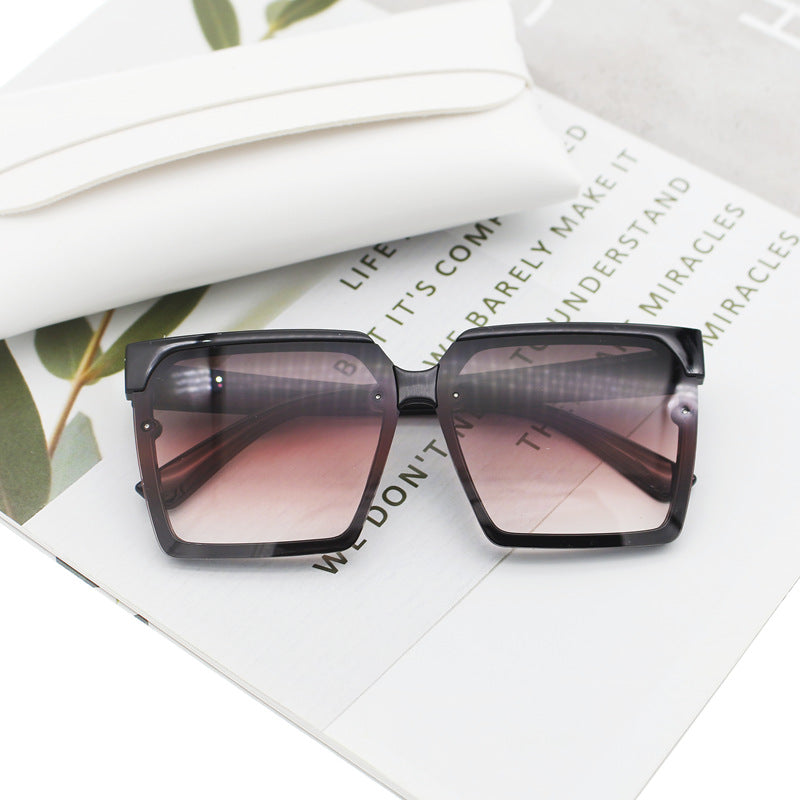 Wholesale PC Simple Square Sunglasses