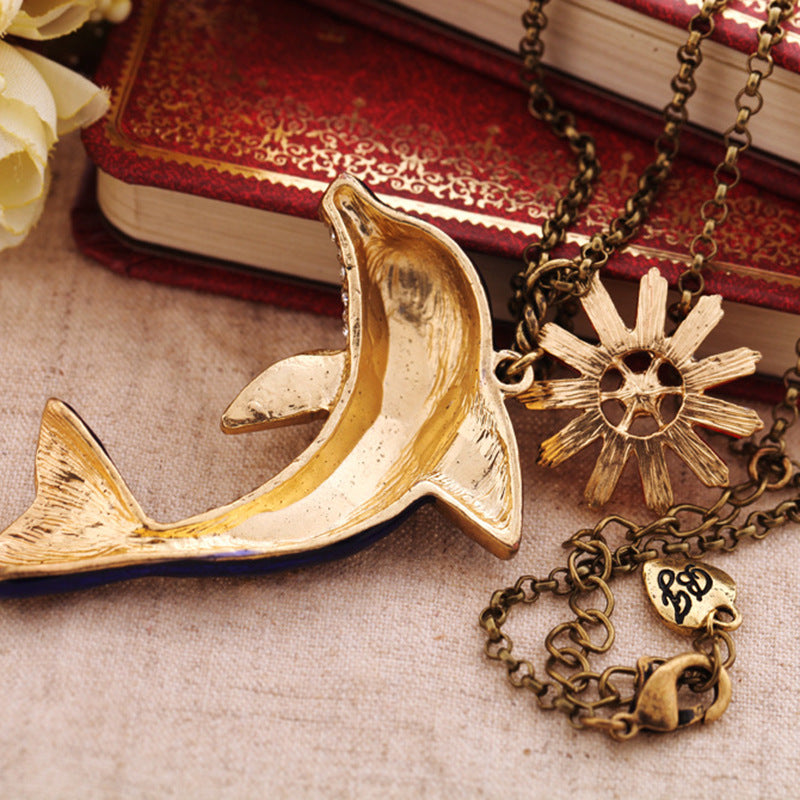 Venta al por mayor Collar De Aleación Pequeño Delfín Colgante