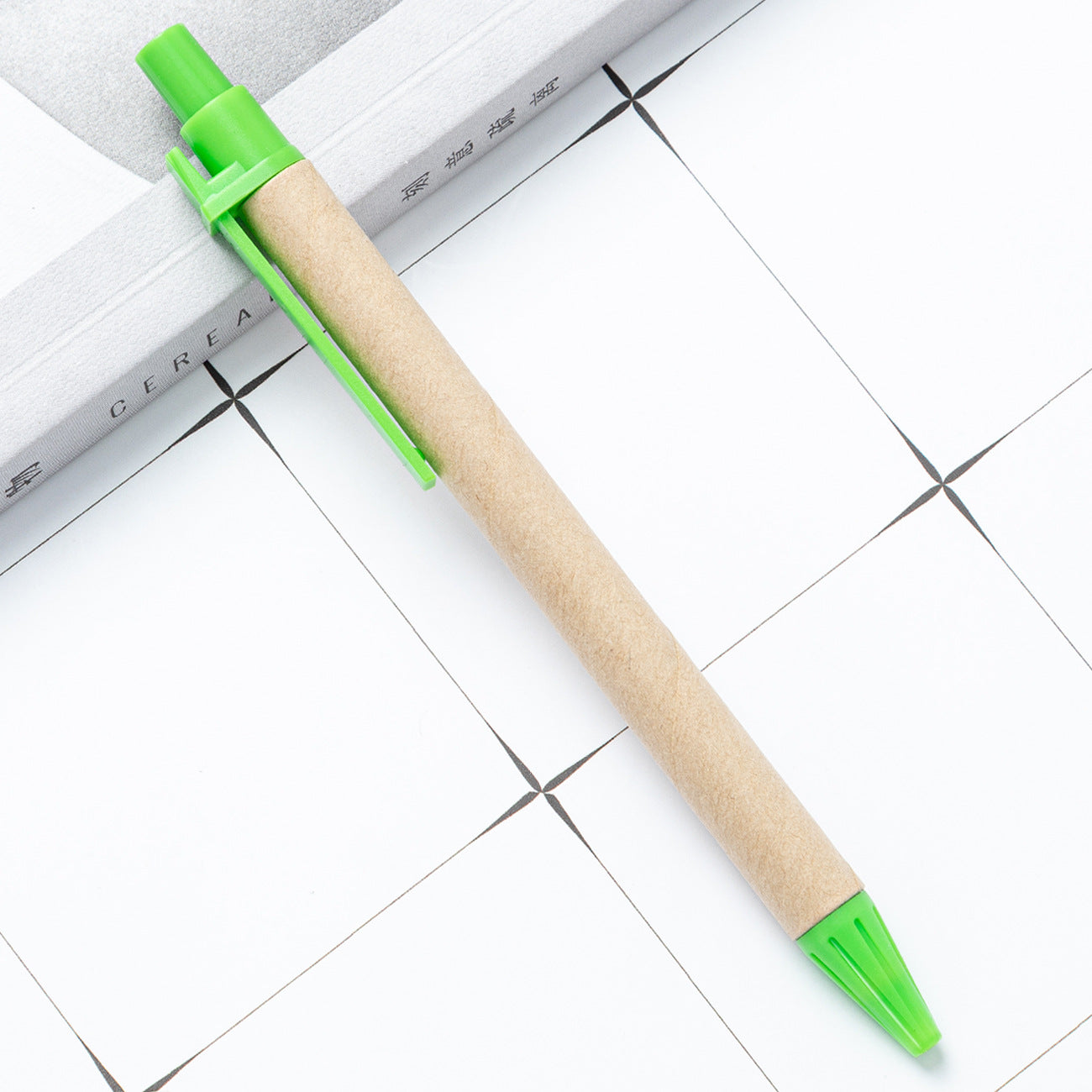 Venta al por mayor Bolígrafo de tubo de papel plástico