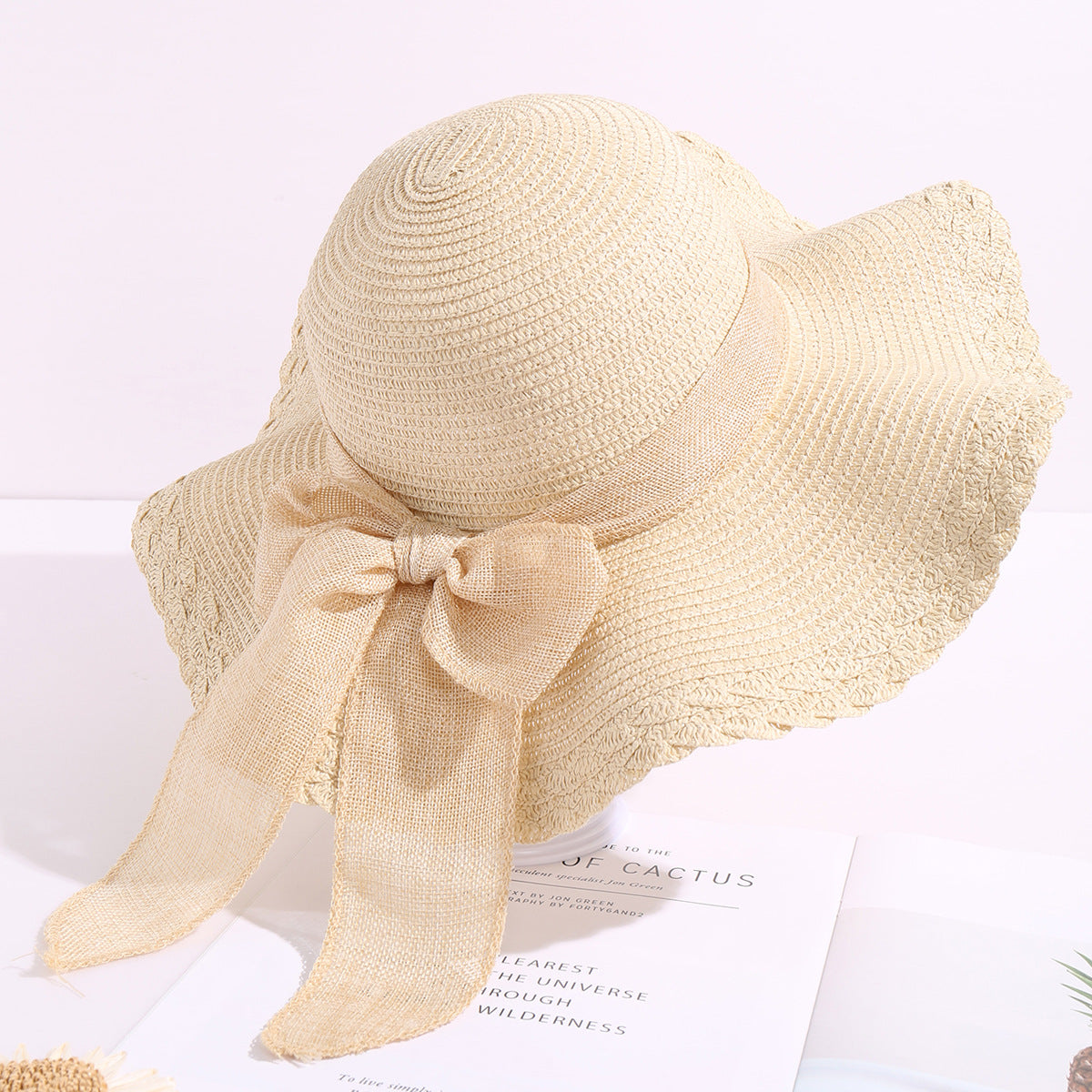 Wholesale Straw Woven Summer New Round Top Sunscreen Fisherman Hat 10pcs