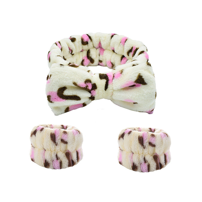 Wholesale Plush Leopard Fabric Headband
