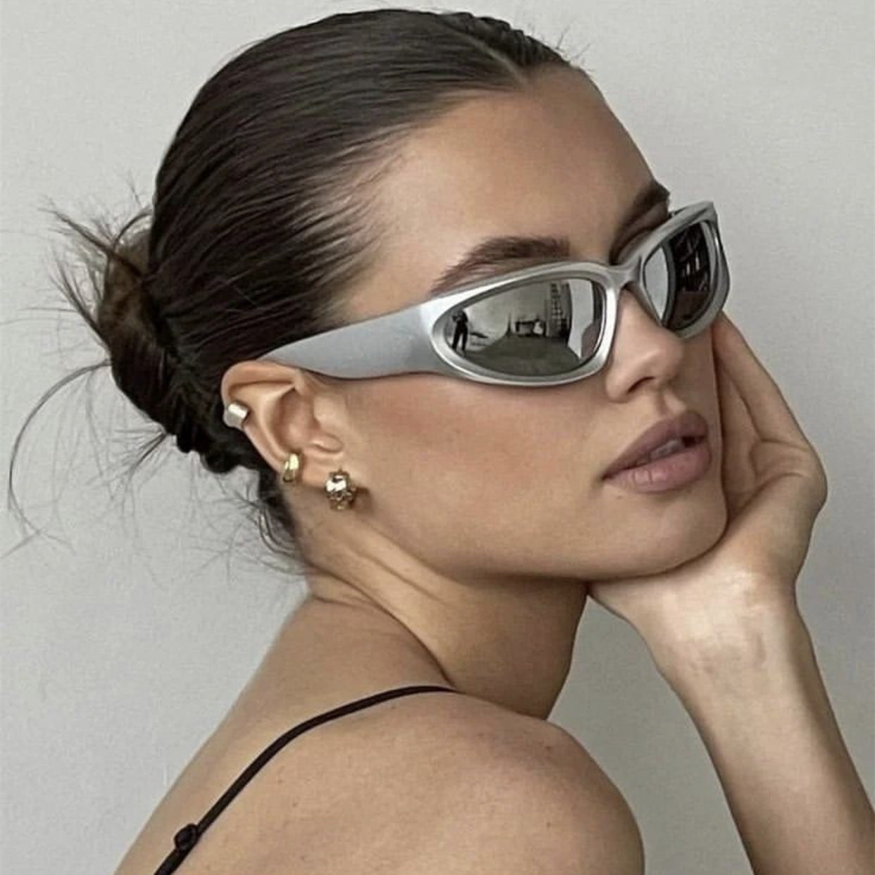 Wholesale Y2K Future Sense Electroplated Silver Sunshade Metal Hinge PC Sunglasses