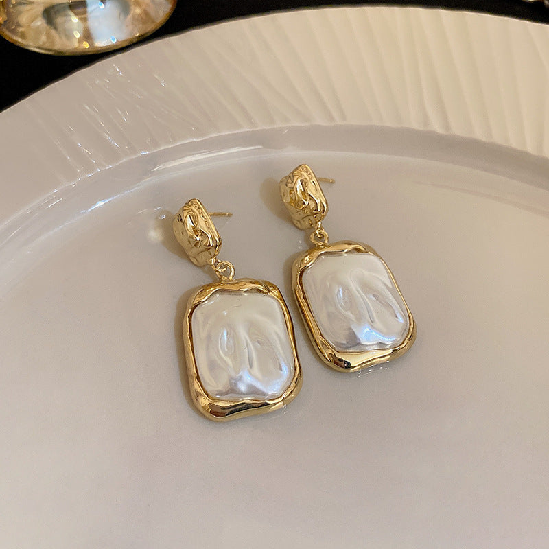 Wholesale Real Gold Plated Silver Needle Vintage Earrings Imitation Pearl