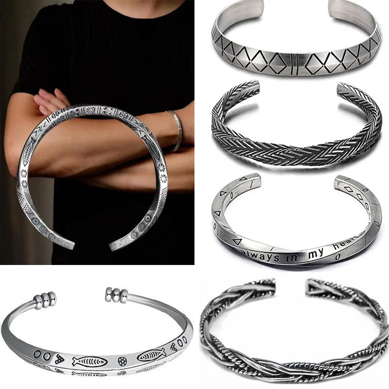 Wholesale Möbius Vintage Alloy Bracelet