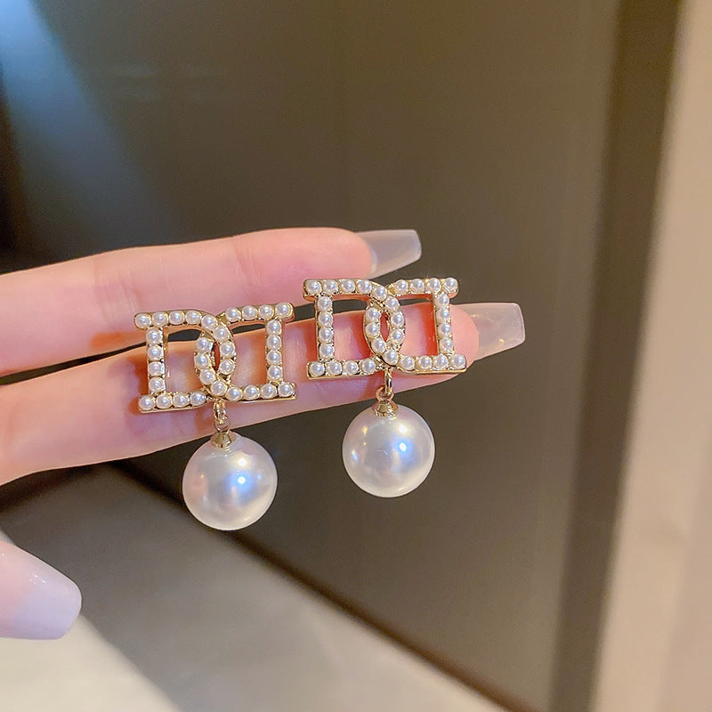 Wholesale Natural Artificial Mermaid Premium Earrings Pearls