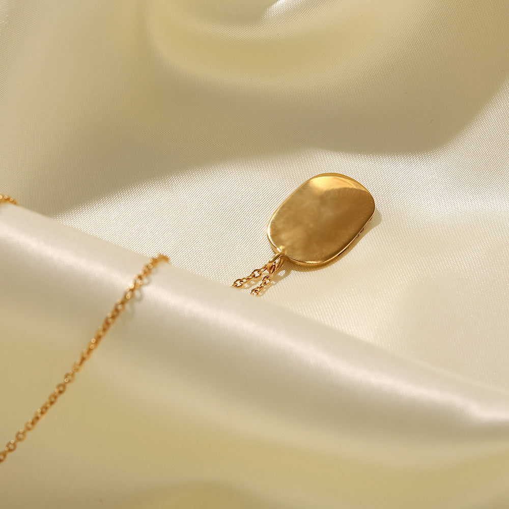 Wholesale Stainless Steel Gold Plated Hand Pendant Necklace