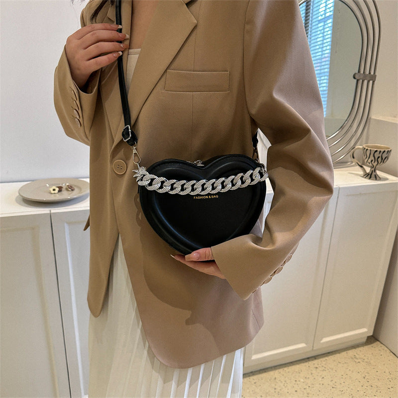 Bolsa de cadena de mensajería de hombro individual en forma de corazón de PU