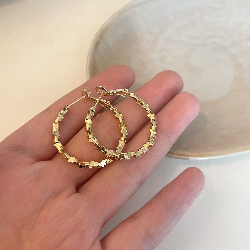 Wholesale Circular Alloy Earrings