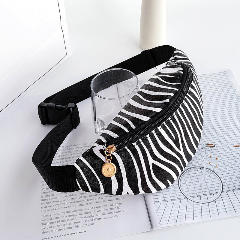 Patrón de vaca de leopardo de PU al por mayor mensajero simple bolso de cofre pequeño