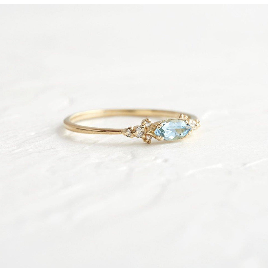 Conjunto de diamantes de aleación al por mayor Ring de flores de circón de 4