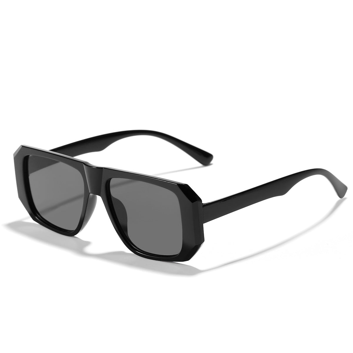 Venta al por mayor de gafas de sol cuadradas para damas con marco pequeño para PC