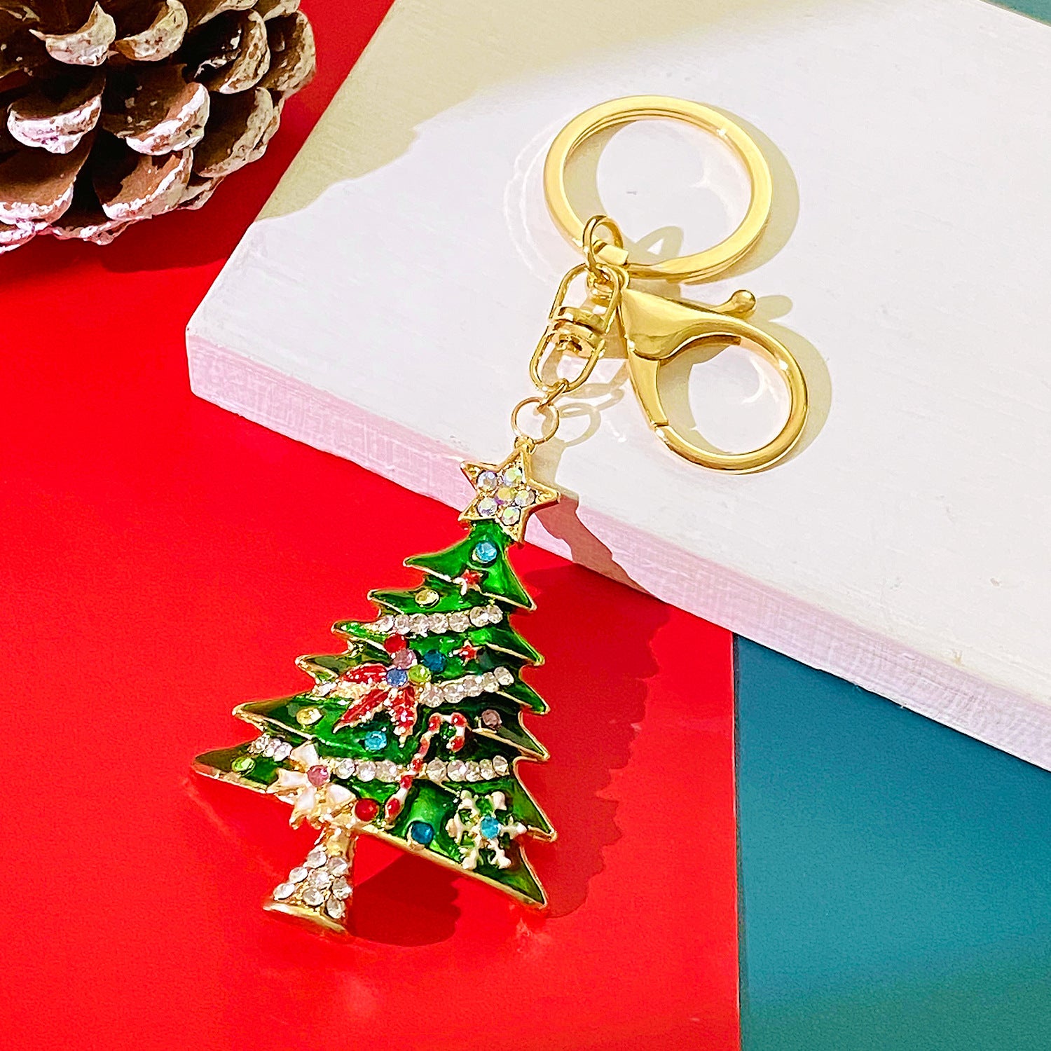 Wholesale Diamond Drip Oil Christmas Tree Zinc Alloy Keychain
