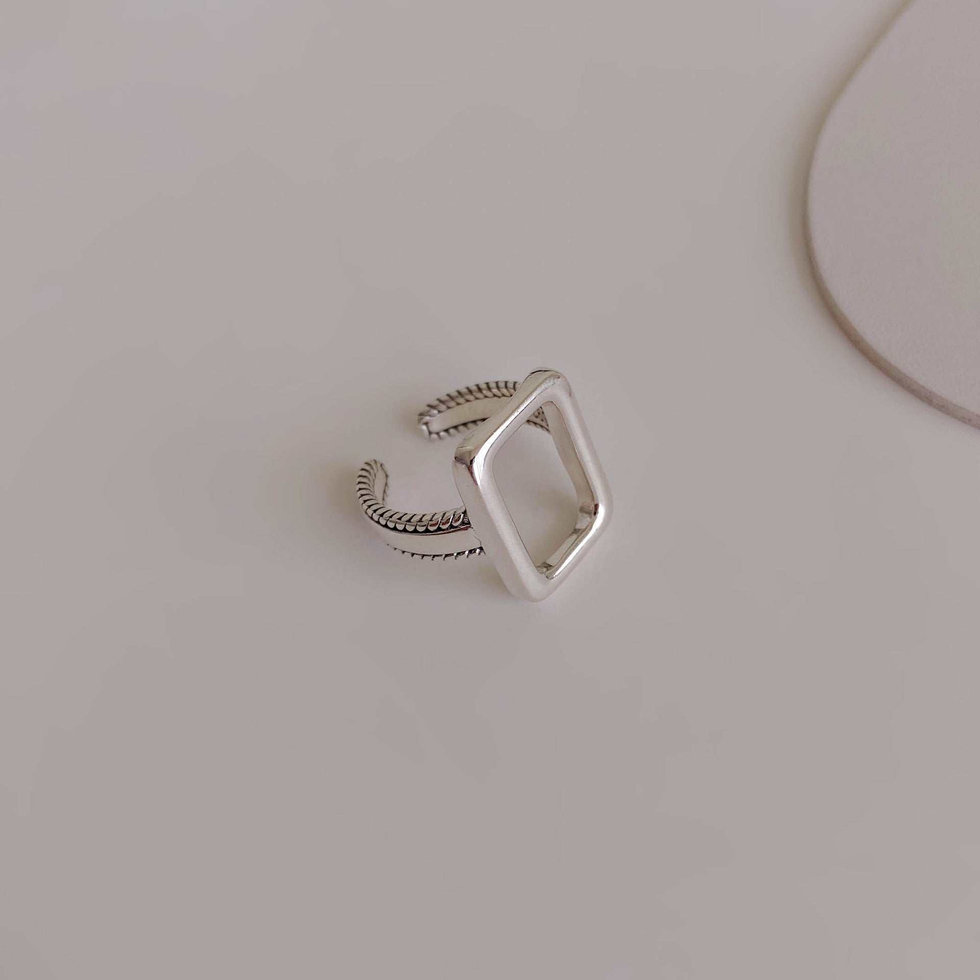 Wholesale Vintage Moonstone Pearl Copper Rings